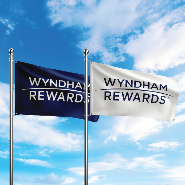 Days Inn Wyndham Rewards Flag